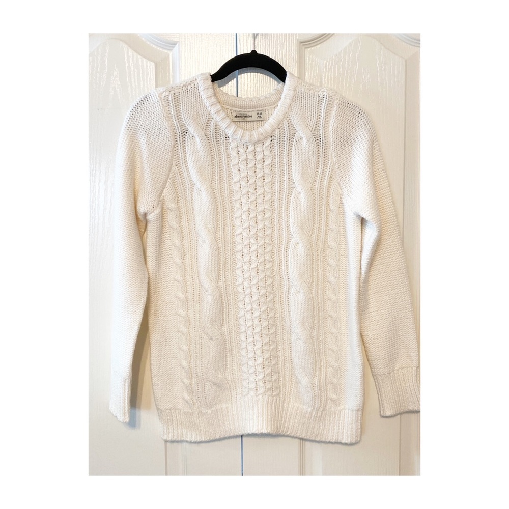 Abercrombie kids scoop neck knit size 15/16 cream